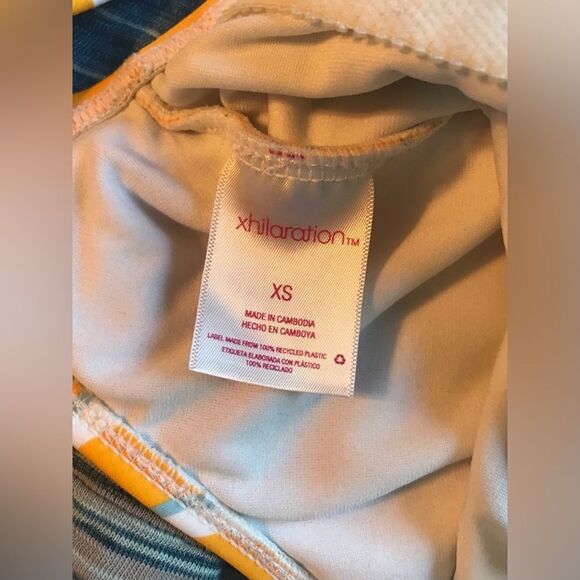 NWOT … XHILARATION “Size: XS” Swimsuit - Picture 3 of 3